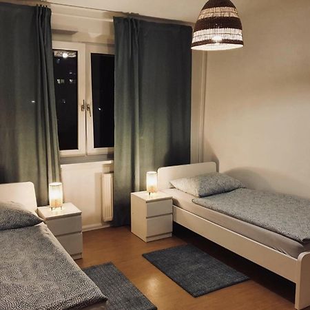 Monteurwohnung Fuer 6 Personen In Leipzig Eksteriør bilde