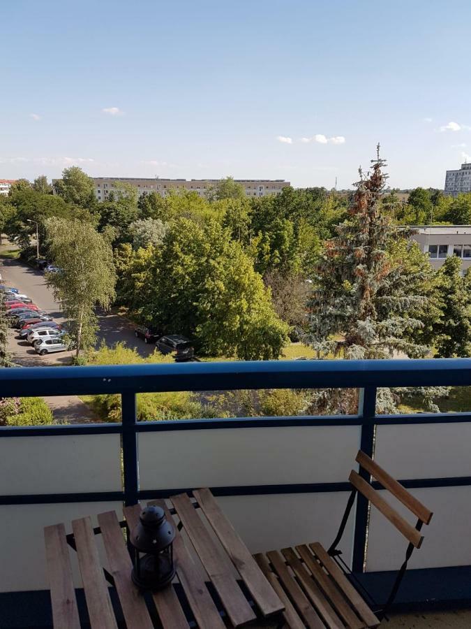 Monteurwohnung Fuer 6 Personen In Leipzig Eksteriør bilde